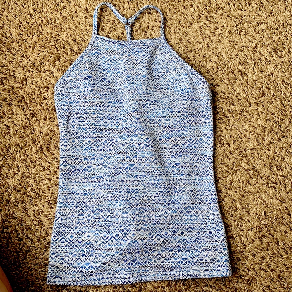 Gap exercise top. XS